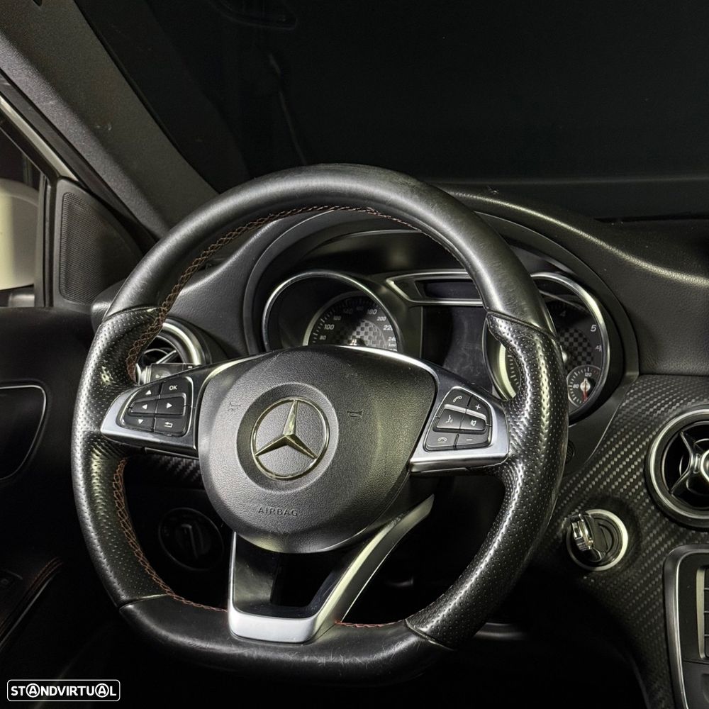 Mercedes-Benz A 180 d AMG Line - 6