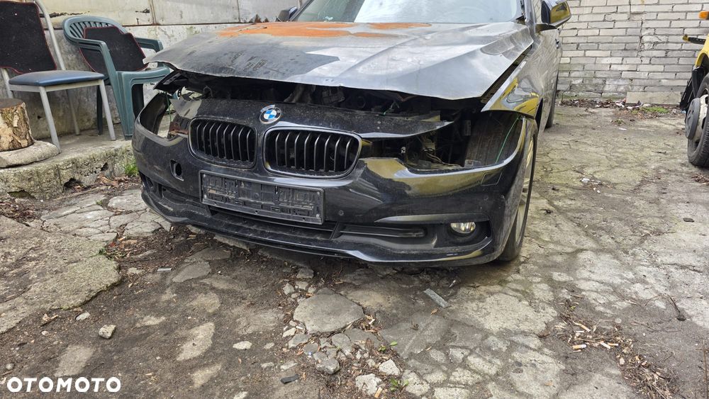 BMW Seria 3 316d - 12