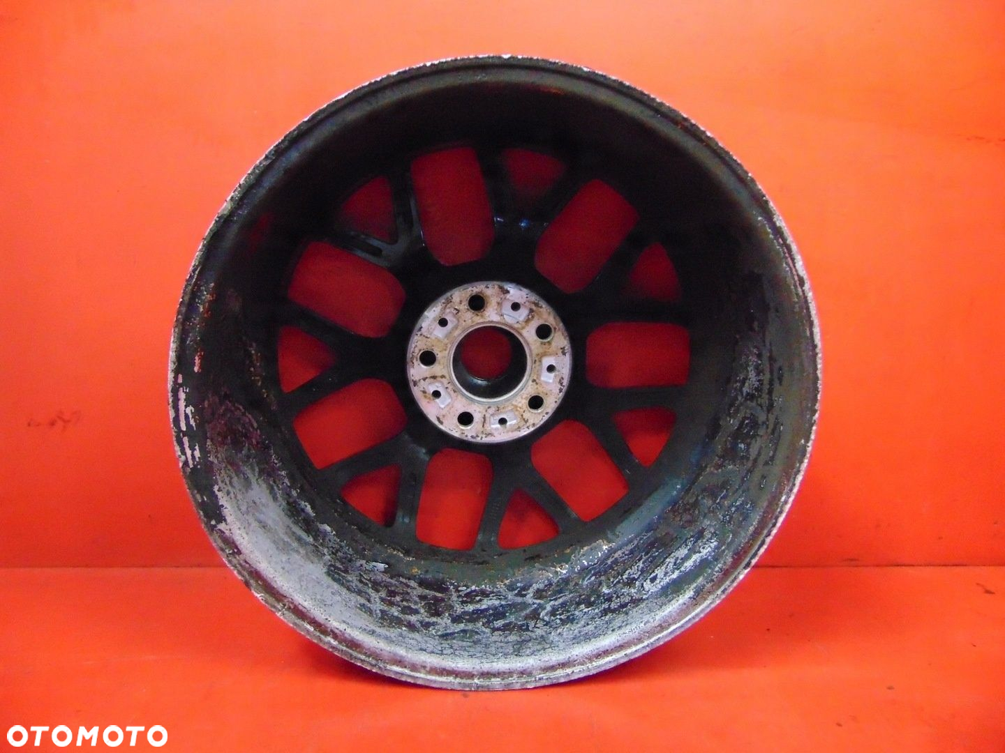 FELGA BBS XR0107 ALUMINIOWA 18 5x120 8J ET45 - 8