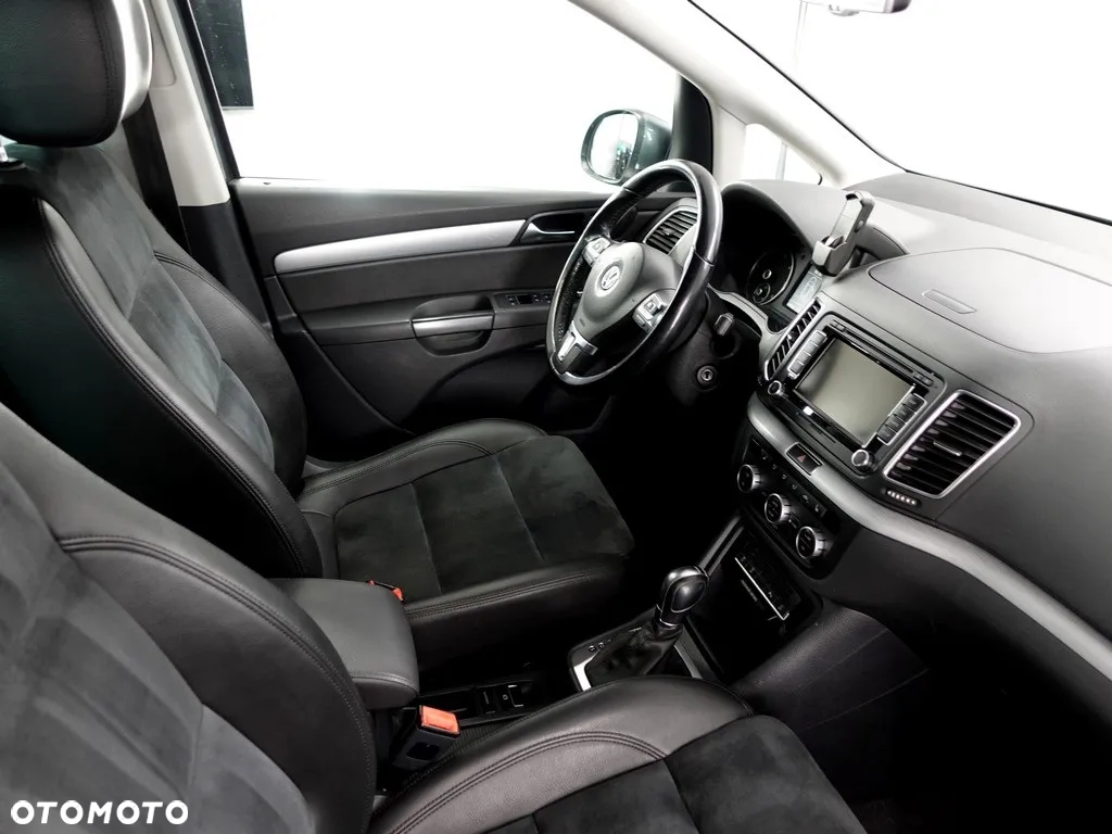 Volkswagen Sharan 2.0 TDI Highline DSG - 14