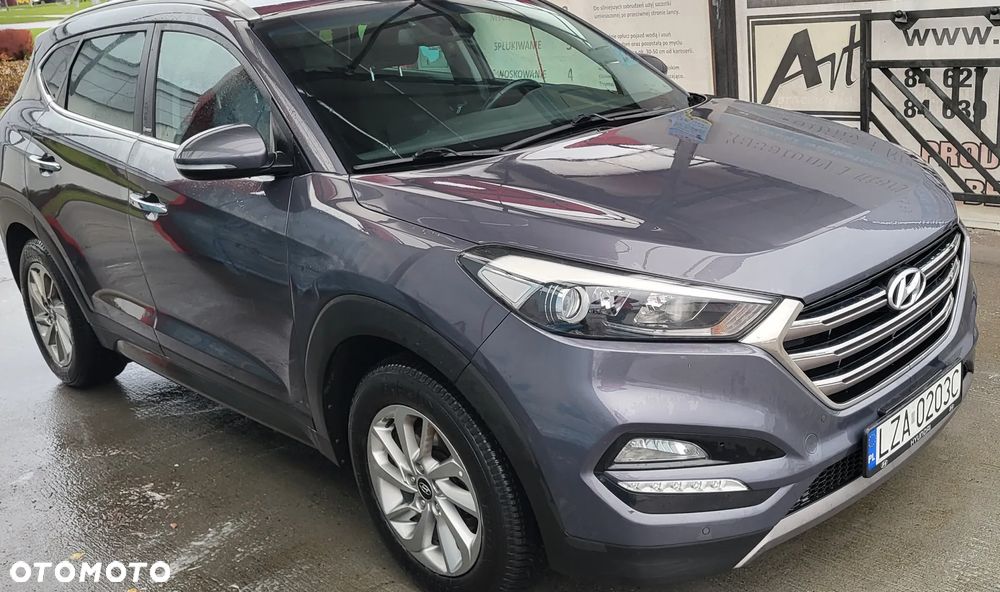 Hyundai Tucson 2.0 CRDi 4WD Automatik Advantage - 1