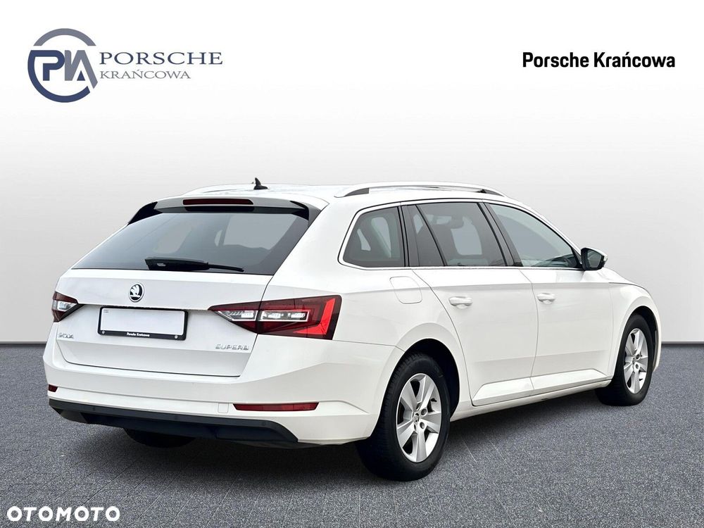 Skoda Superb 2.0 TDI SCR Ambition DSG - 5