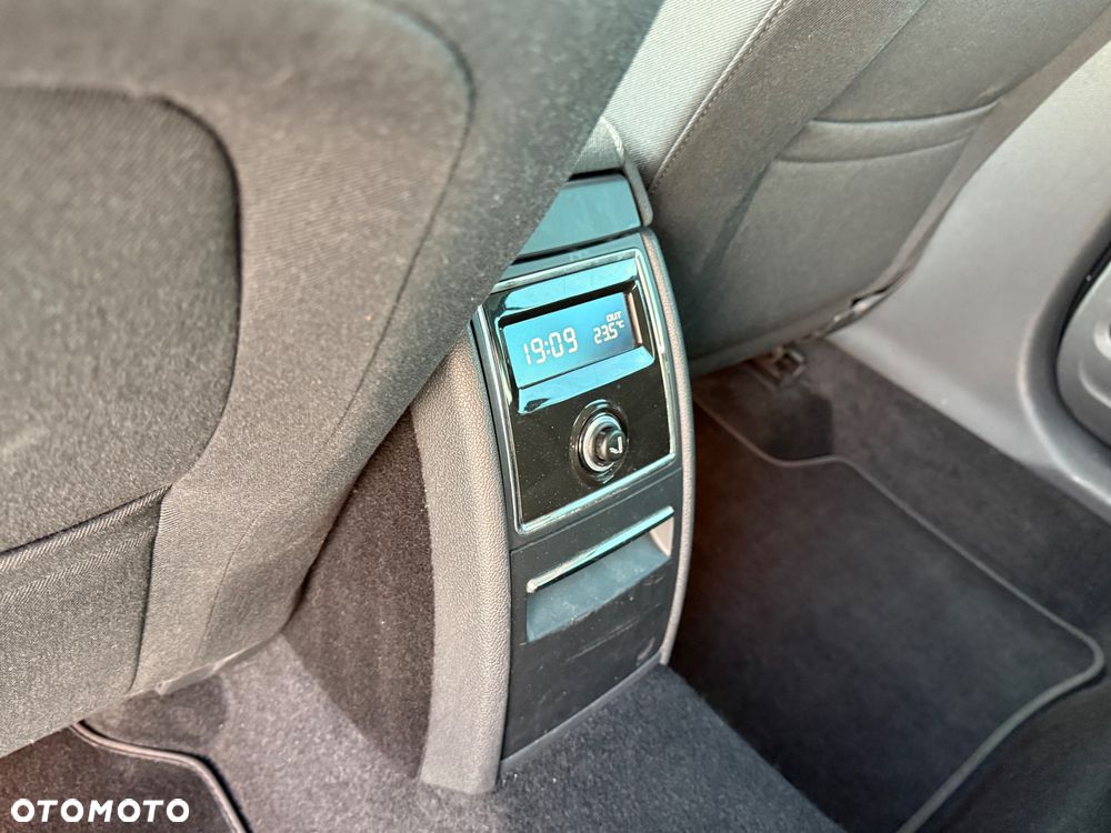 Skoda Superb 2.0 TDI Green tec DSG Elegance - 21