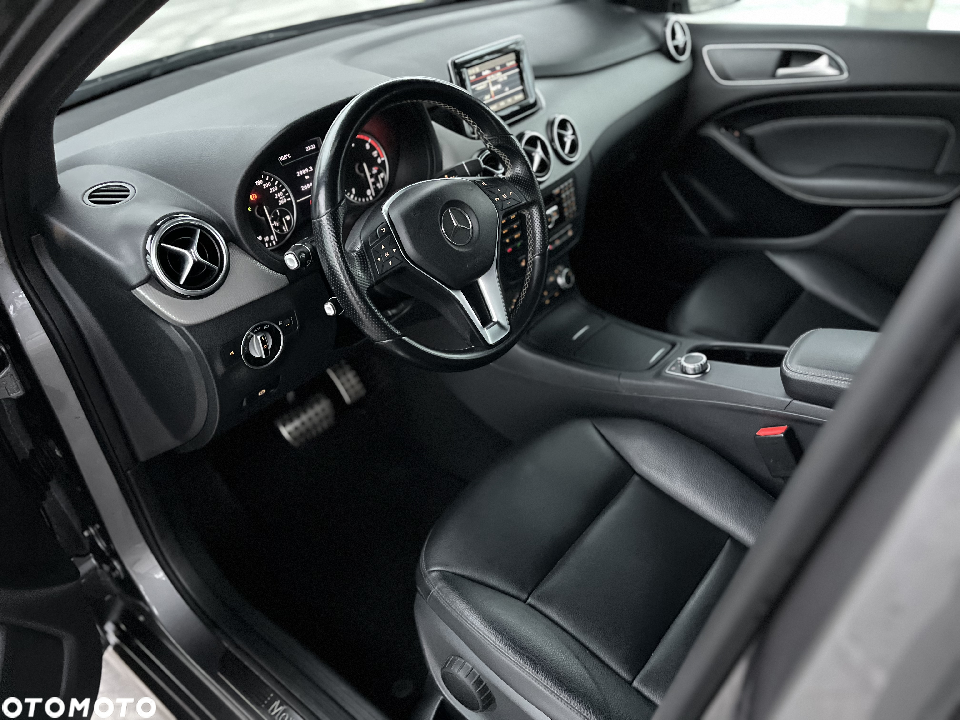 Mercedes-Benz Klasa B 200 CDI (BlueEFFICIENCY) 7G-DCT - 11
