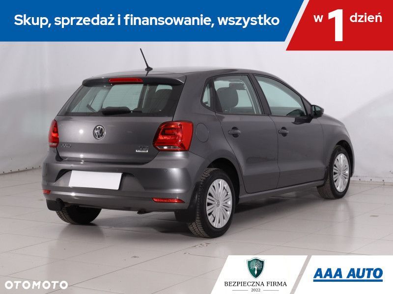 Volkswagen Polo - 7