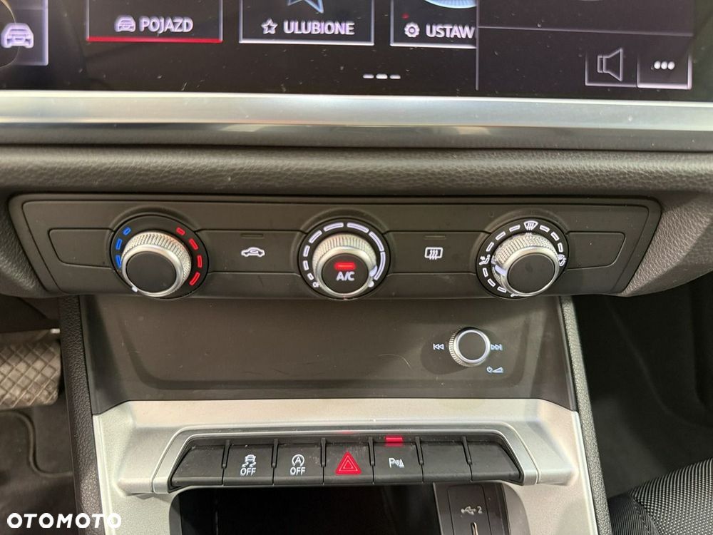 Audi Q3 - 22