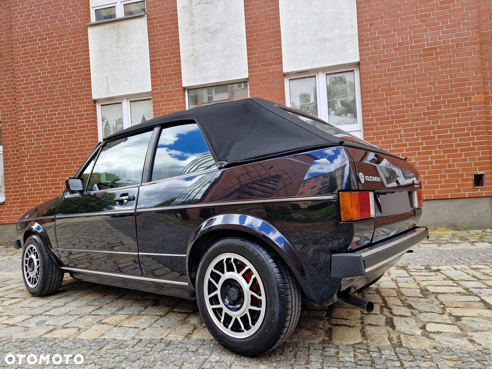 Volkswagen Golf - 27