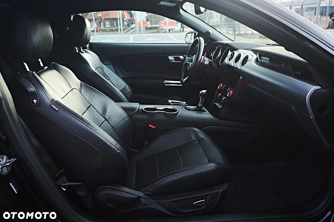 Ford Mustang Fastback 5.0 Ti-VCT V8 GT - 22