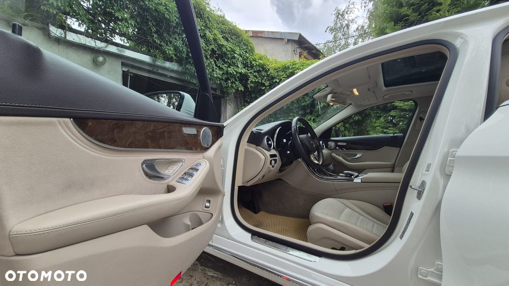 Mercedes-Benz Klasa C 250 (BlueTEC) d 7G-TRONIC - 26