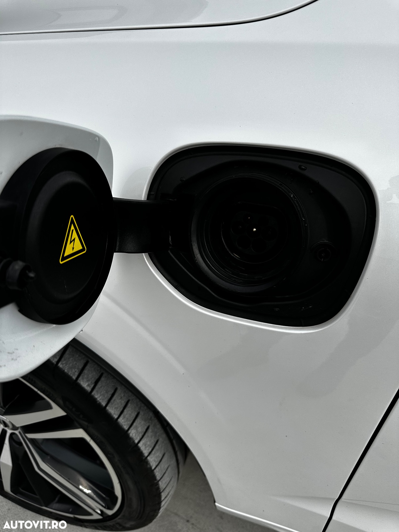 Volvo XC 60 T8 Twin Engine AWD Geartronic Polestar Engineered - 8