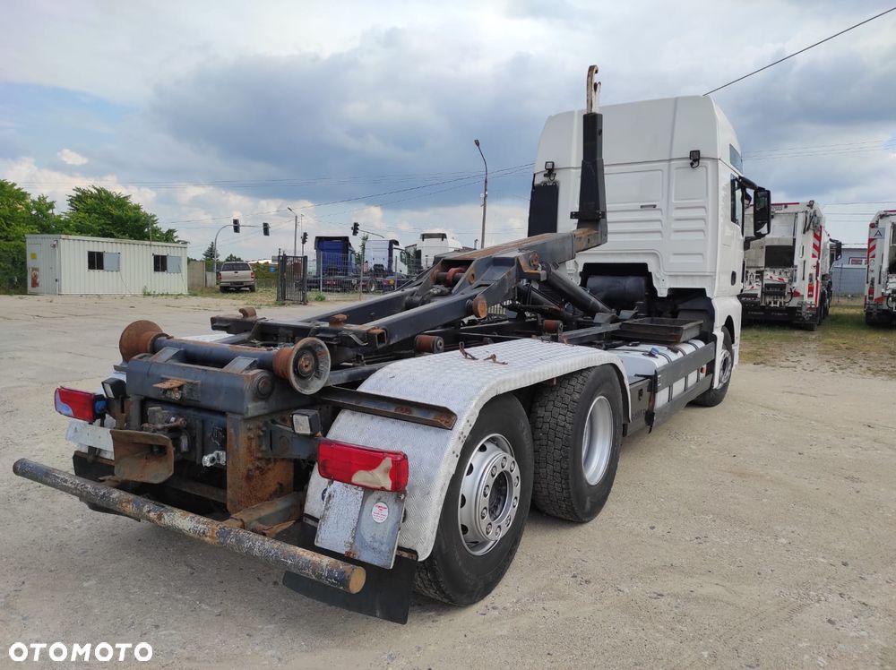 MAN TGX 26.440 Hakowiec Hyvalift 20T Oś podnoszona - 2