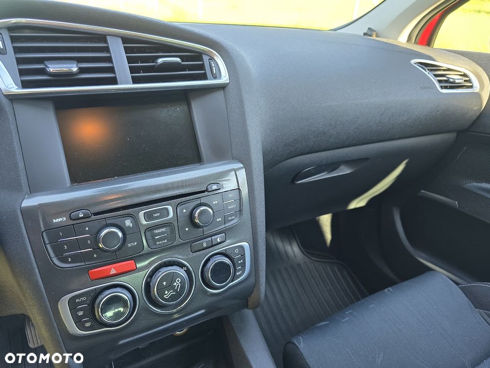 Citroën C4 1.6 VTi Seduction - 10
