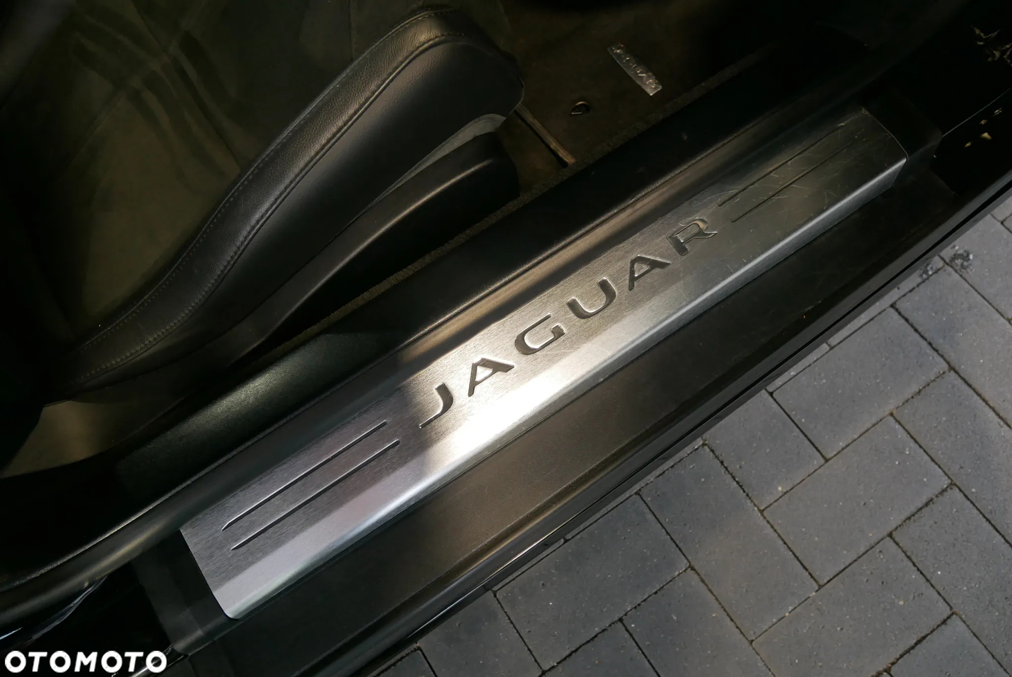 Jaguar F-Type Coupe 2.0 - 23