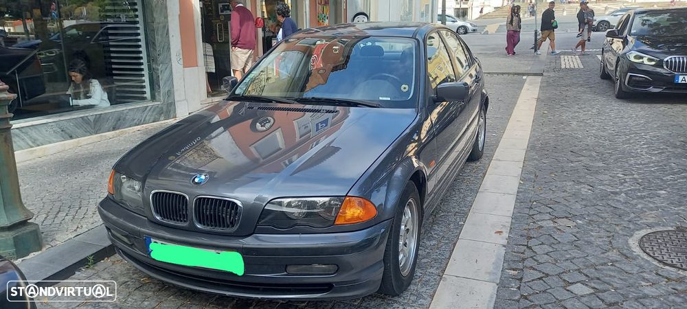 BMW 320 d - 1