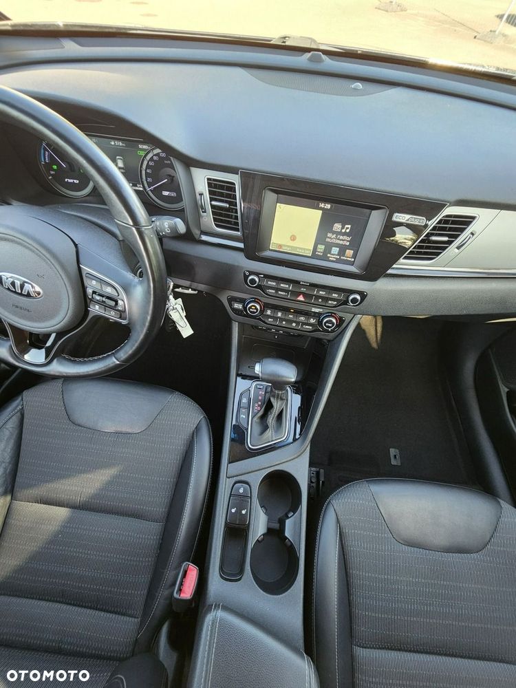 Kia Niro 1.6 GDI Plug-in Hybrid L Business Line - 40