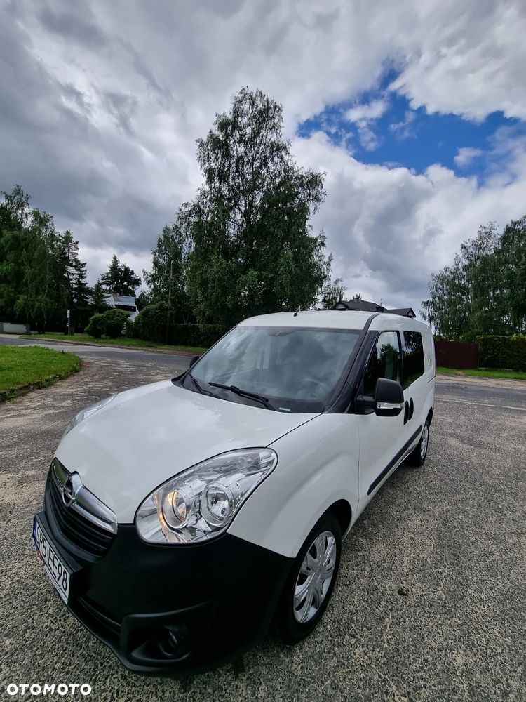 Opel Combo - 24