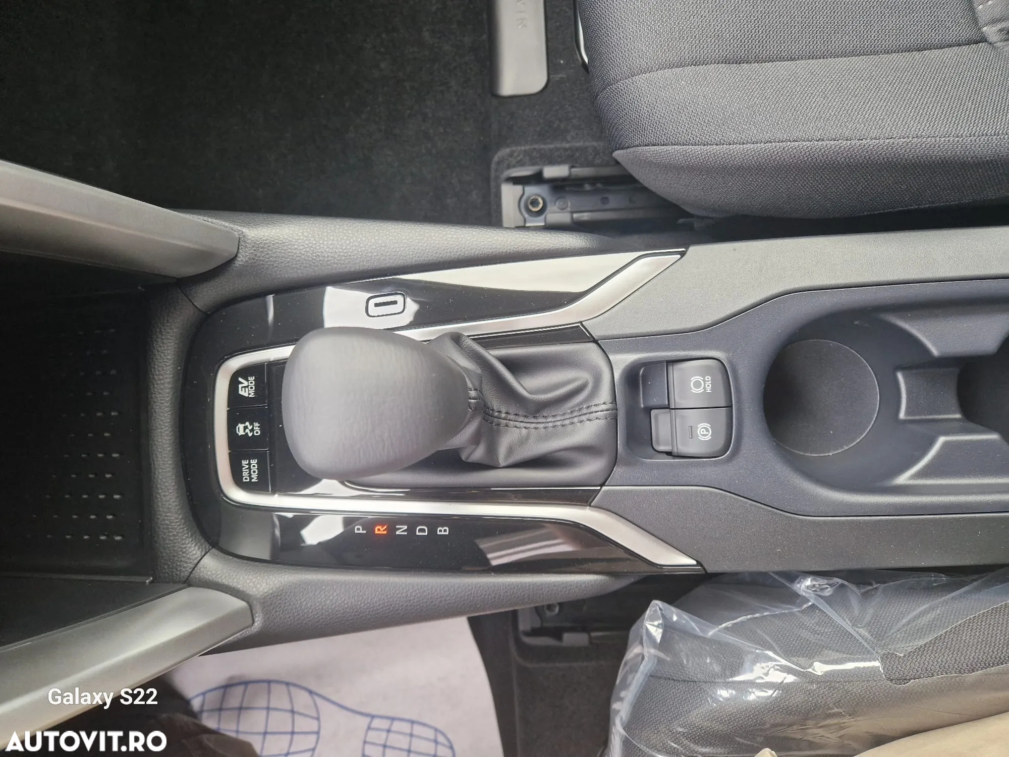 Toyota Corolla Cross 1.8I 2WD Active - 19