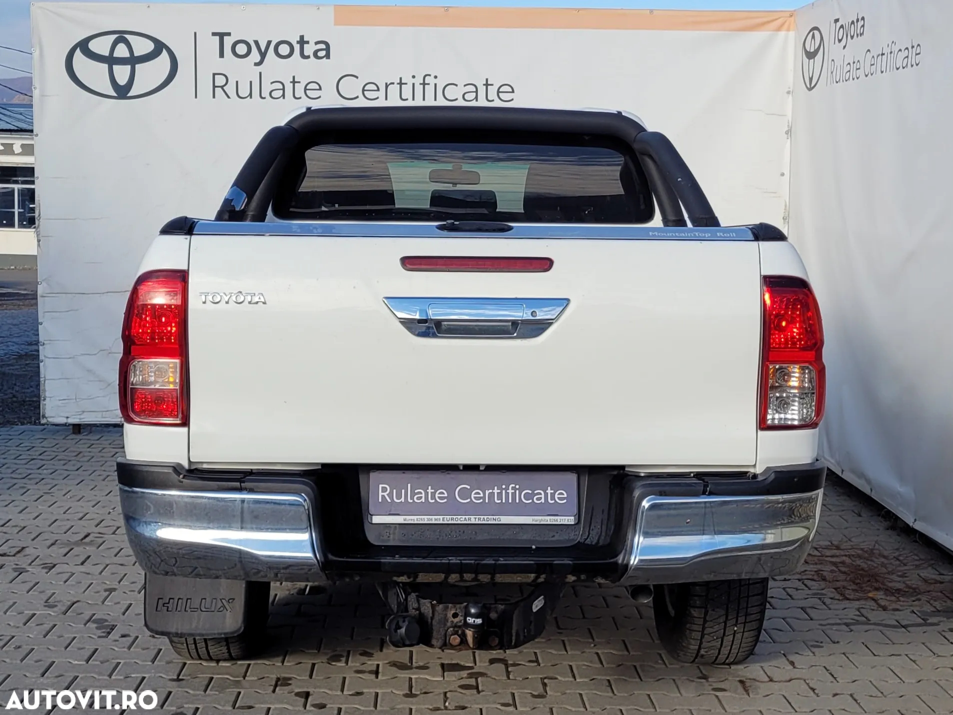 Toyota Hilux 4x4 Double Cab A/T Style - 6