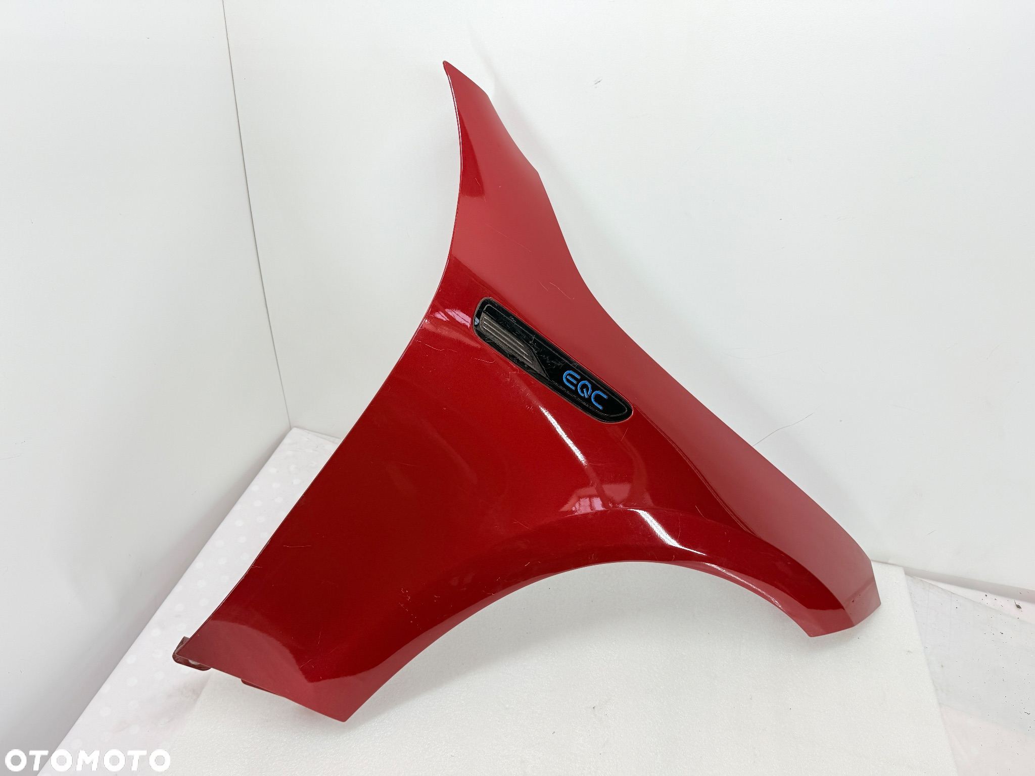 Błotnik przedni prawy Mercedes EQC A293 W293 - 2