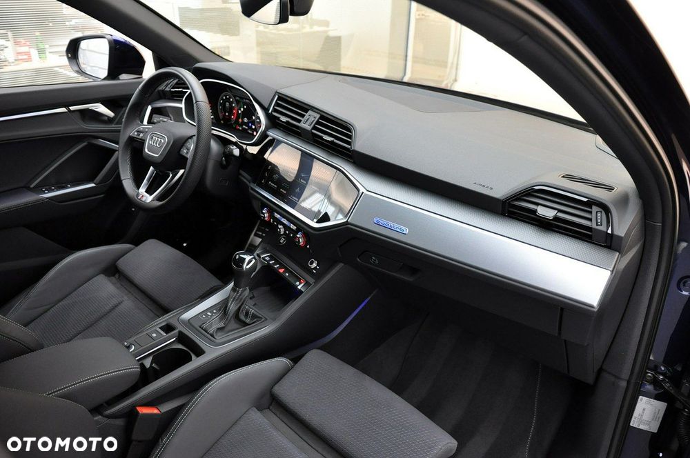 Audi Q3 Sportback - 26