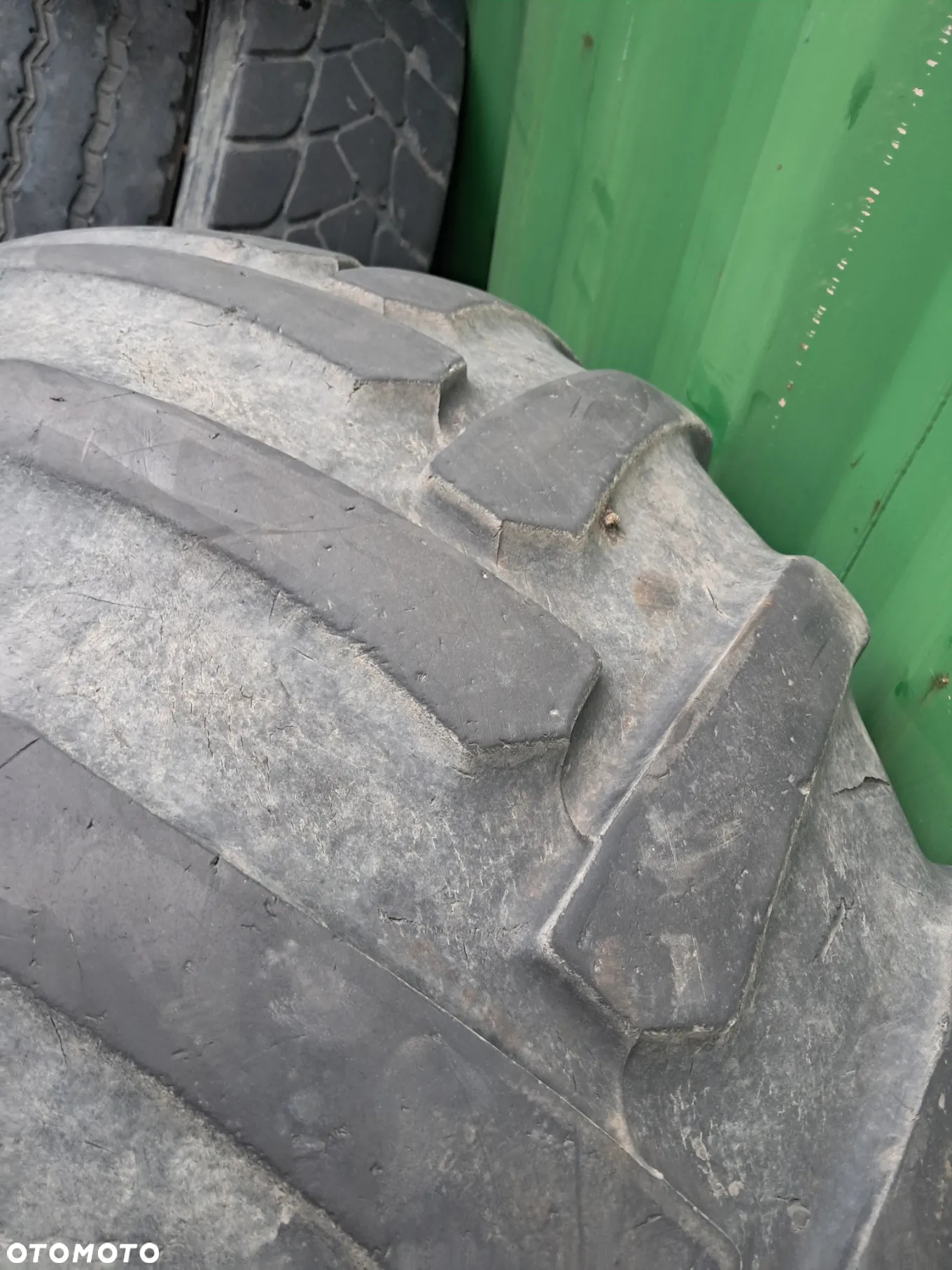 Opona 405/70r24 Continental AC70G - 2