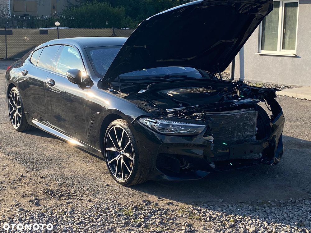 BMW Seria 8 840i xDrive - 4