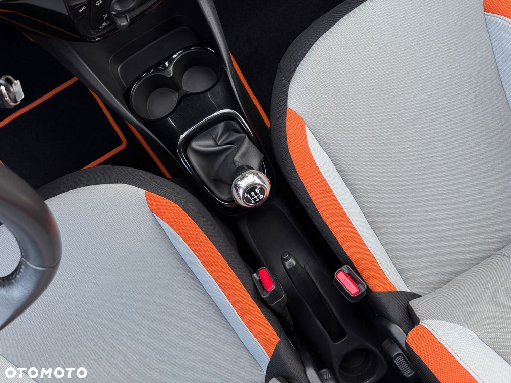 Toyota Aygo x-cite - 23