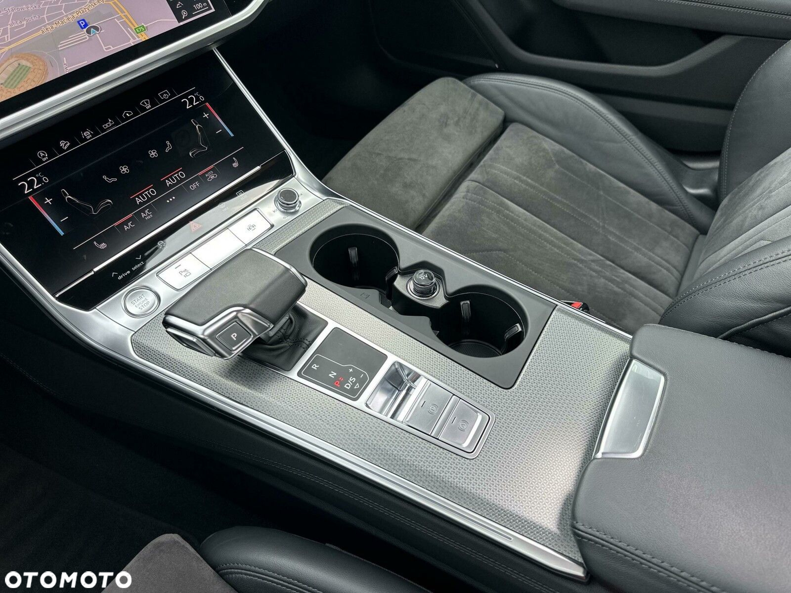 Audi A6 Allroad - 22