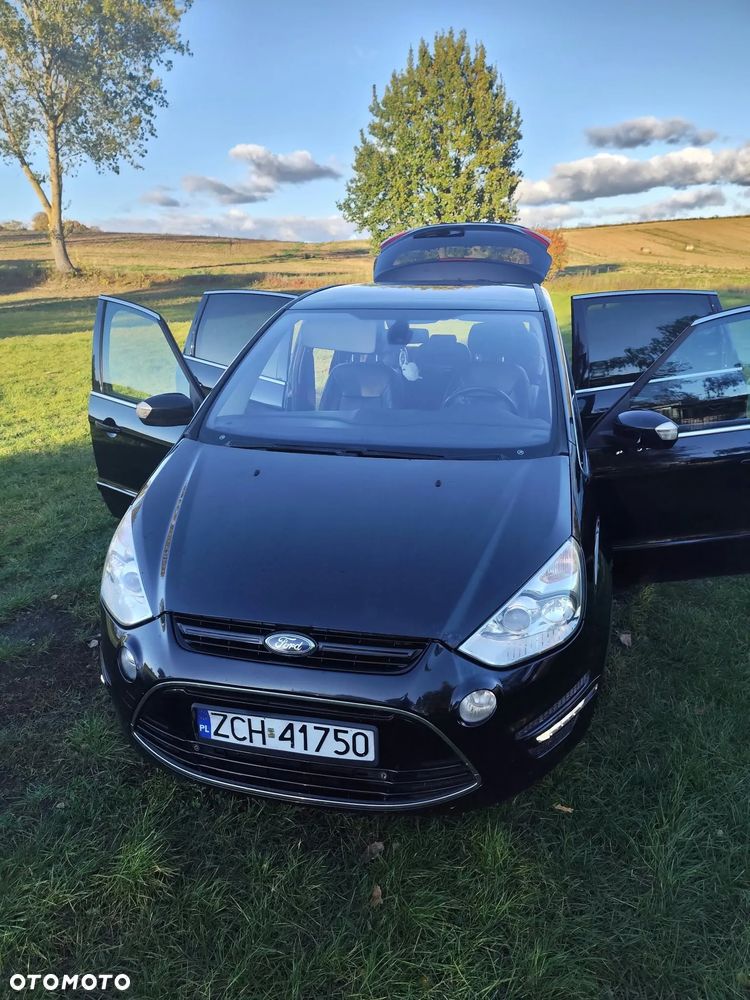 Ford S-Max 2010 photo 2