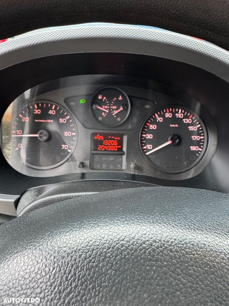 Peugeot Partner - 5