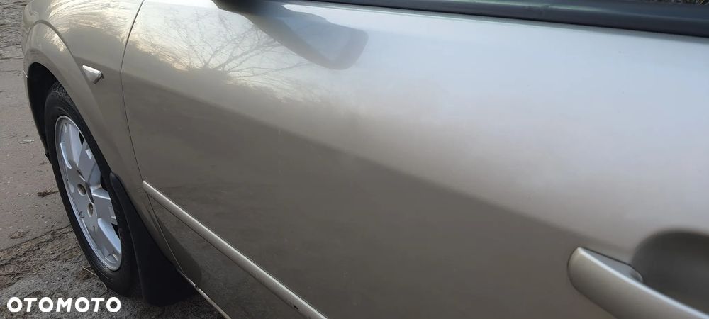 Ford Mondeo 2.0 Trend - 5