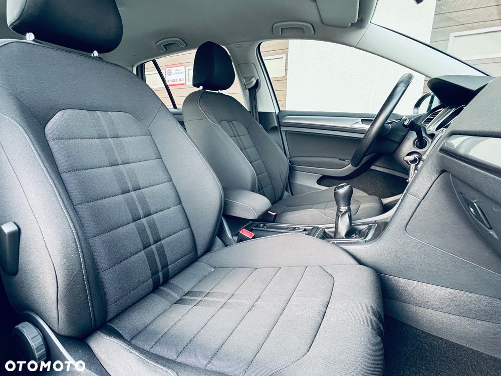 Volkswagen Golf 1.2 TSI BMT Trendline - 40