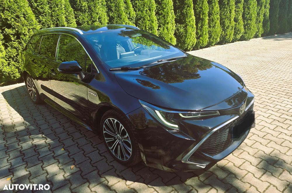 Toyota Corolla - 1