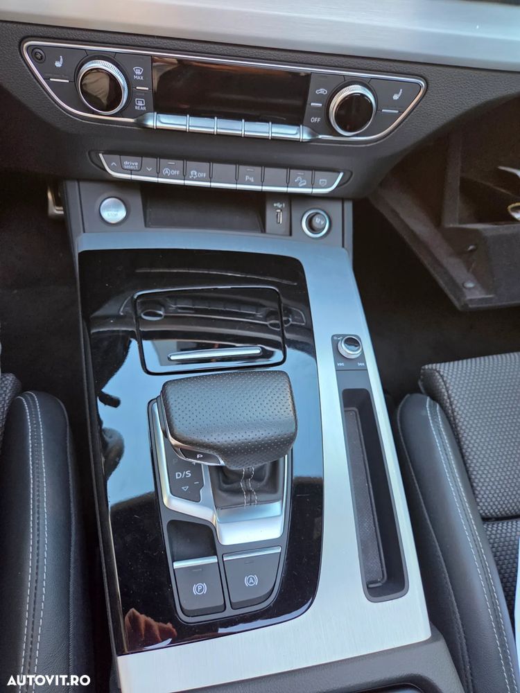 Audi Q5 Sportback 40 TDI quattro S tronic MHEV S Line - 8