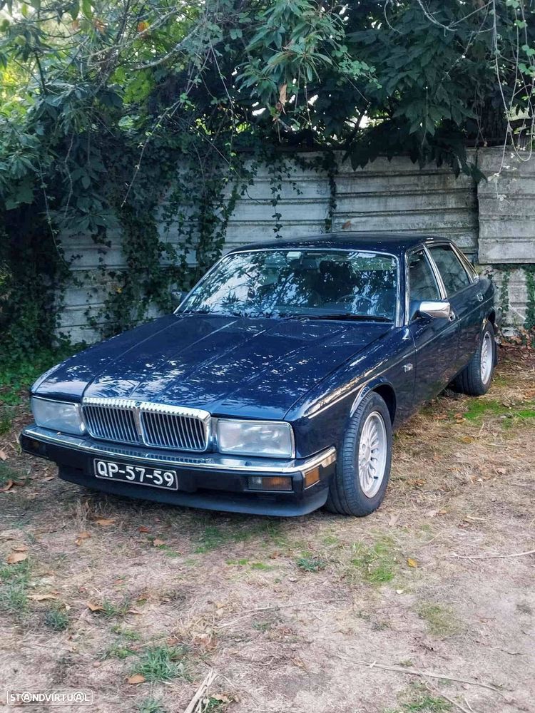 Daimler Sovereign - 15