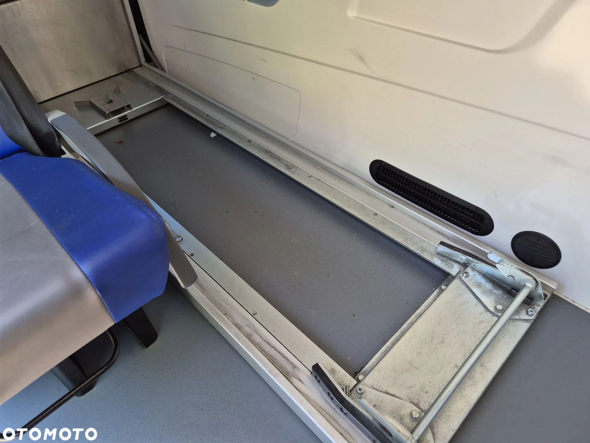 Renault TRAFIC - 18