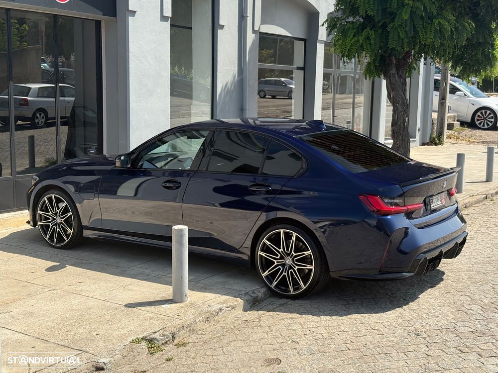 BMW 330 e Pack M Auto - 9