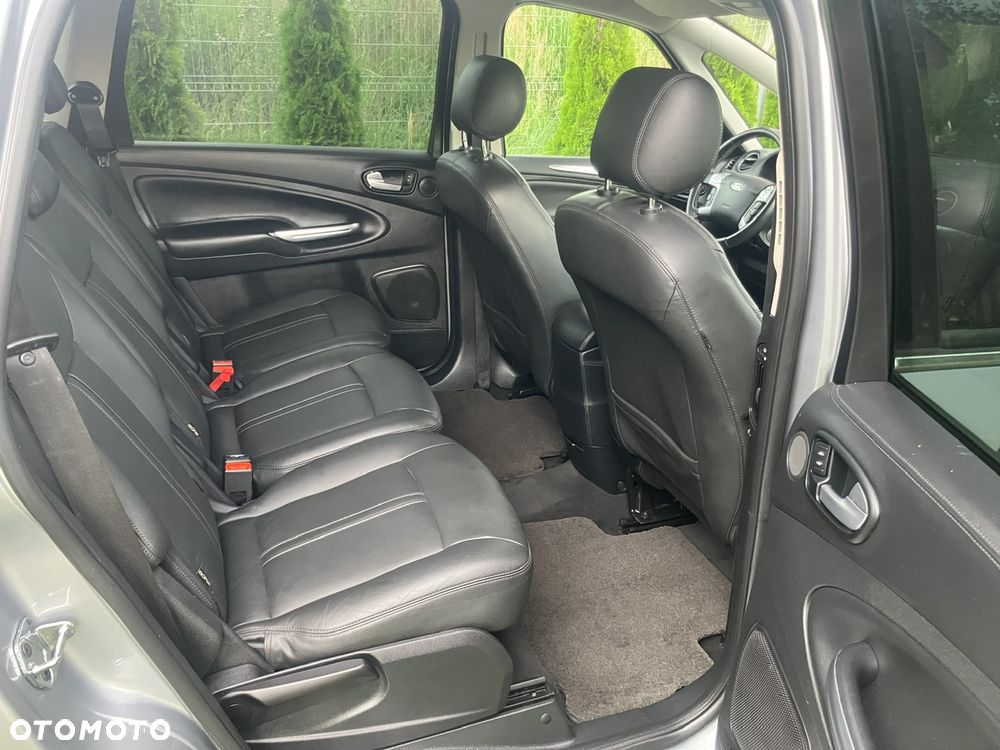 Ford S-Max 2.0 TDCi DPF Titanium - 25