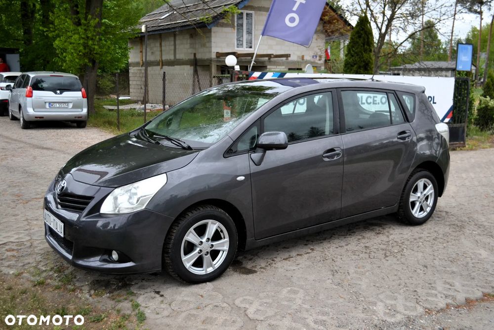 Toyota Verso 2.0 D-4D - 16