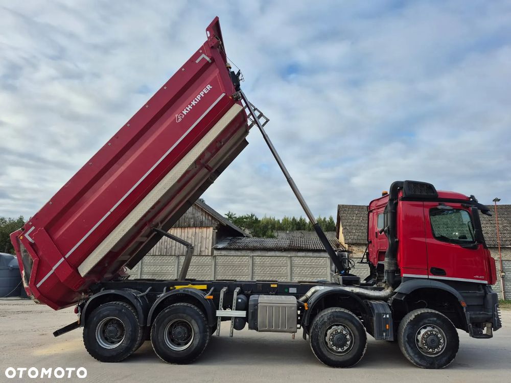 Mercedes-Benz Arocs - 7