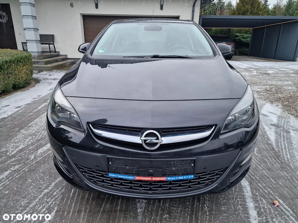 Opel Astra 1.4 Turbo Style - 11