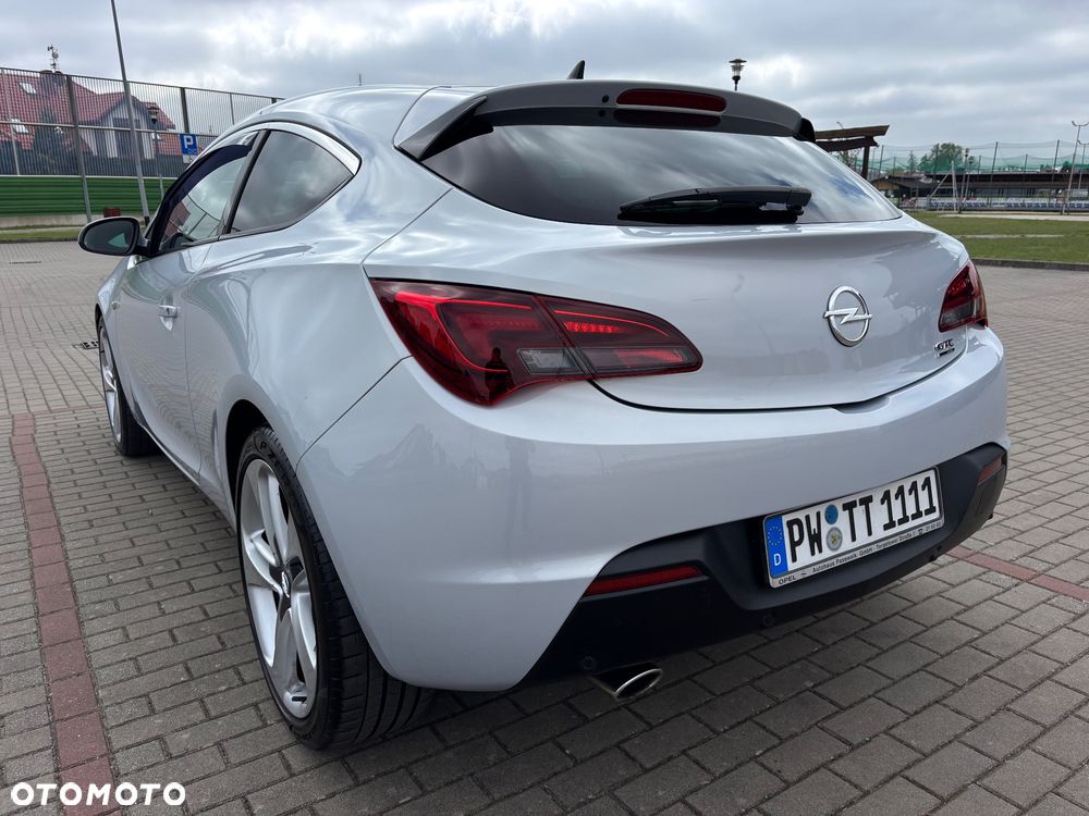 Opel Astra 2.0 CDTI ecoFLEX Start/Stop - 3