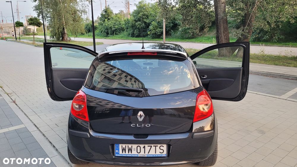 Renault Clio 1.2 TCE Alize - 21