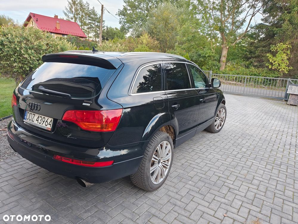 Audi Q7 3.0 TDI Quattro Tiptr - 16