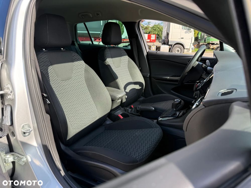 Opel Astra 1.4 Turbo Start/Stop Automatik ON - 26
