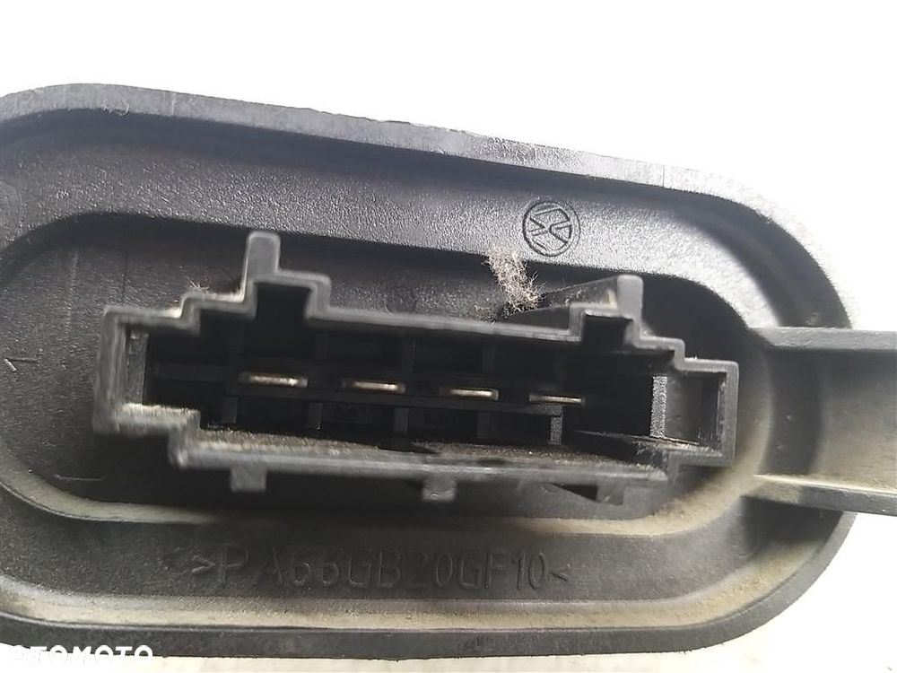 Rezystor dmuchawy NAWIEWU VW Transporter T5 2003-2009  PA66GB20GF10 - 3