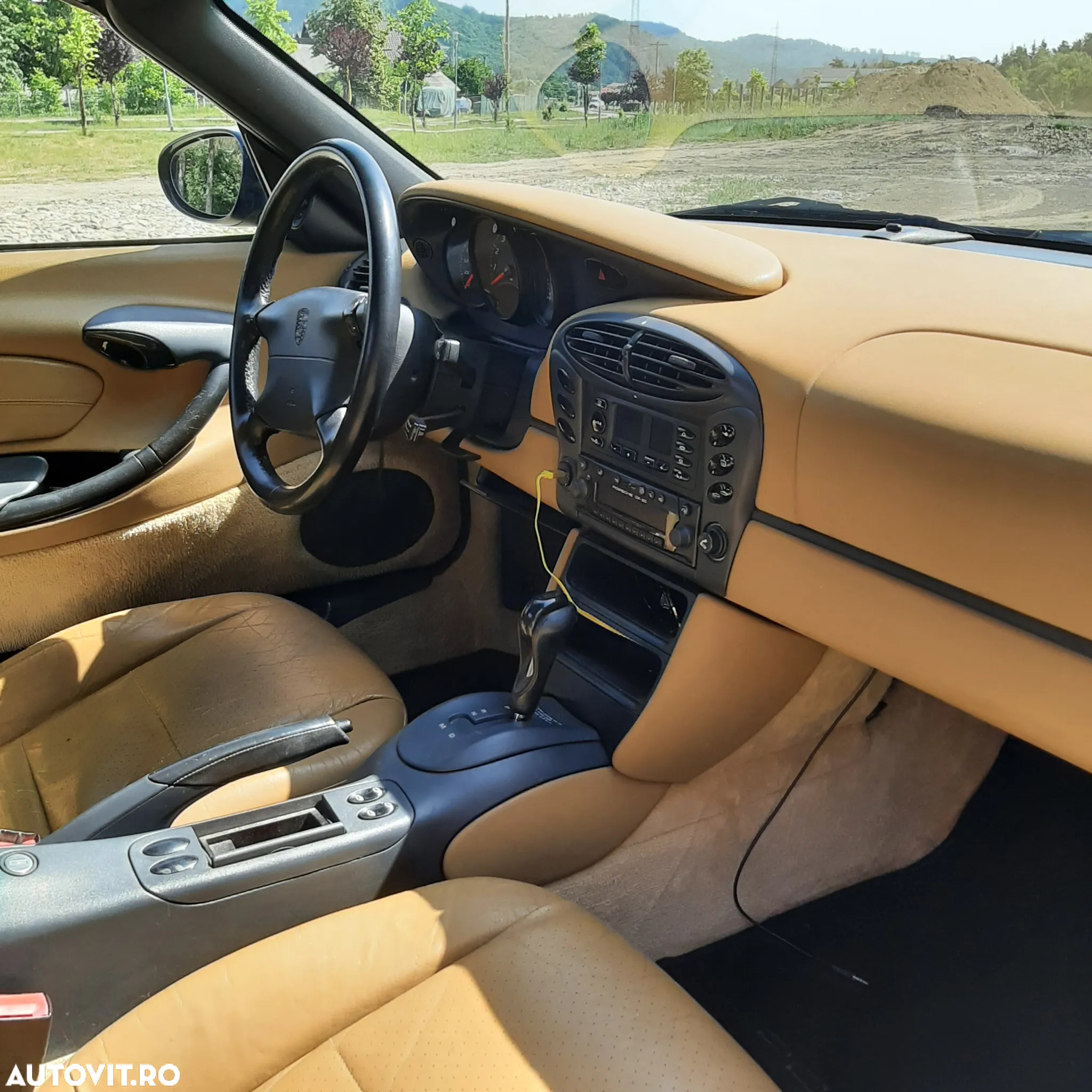 Porsche Boxster - 9