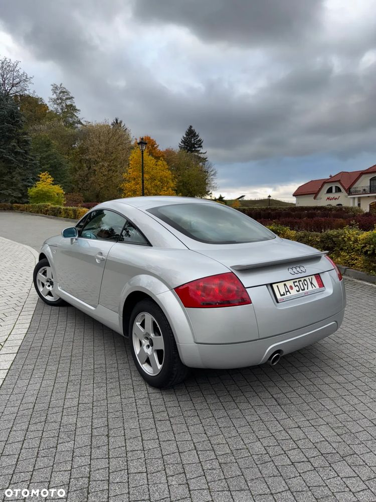 Audi TT Coupé 1.8 T - 4