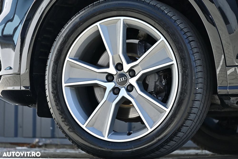 Audi Q5 2.0 40 TDI quattro S tronic Sport - 41