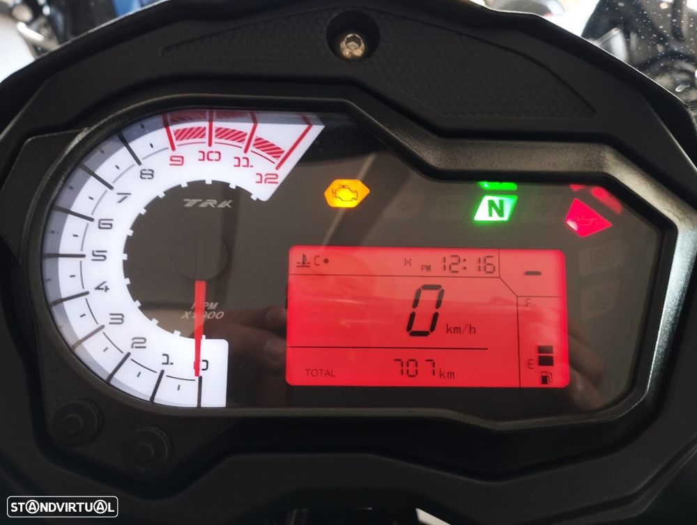 Benelli TRK 502 X - 2